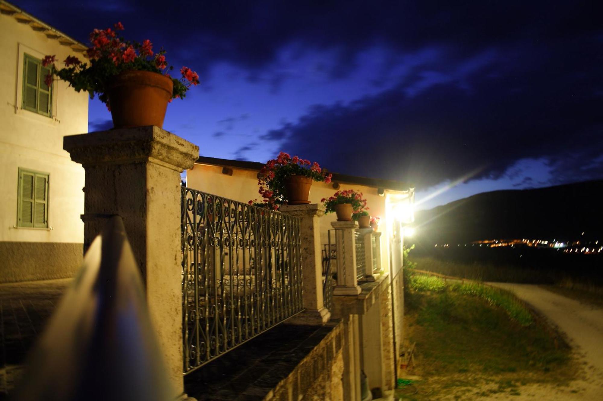 Villa Agriturismo La Cascina Di Opaco à Norcia Extérieur photo